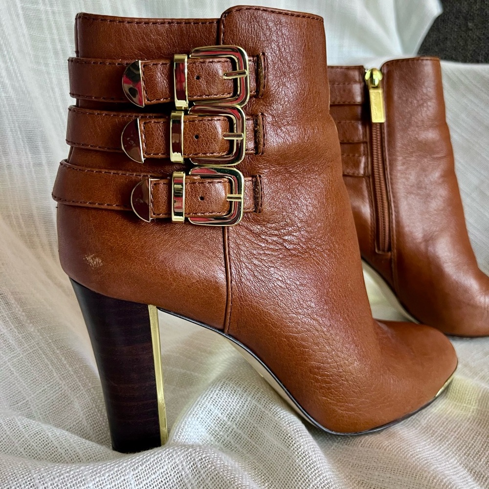Louise et Cie Leather Buckle Ankle Boots - Cognac Brown Size 6.5